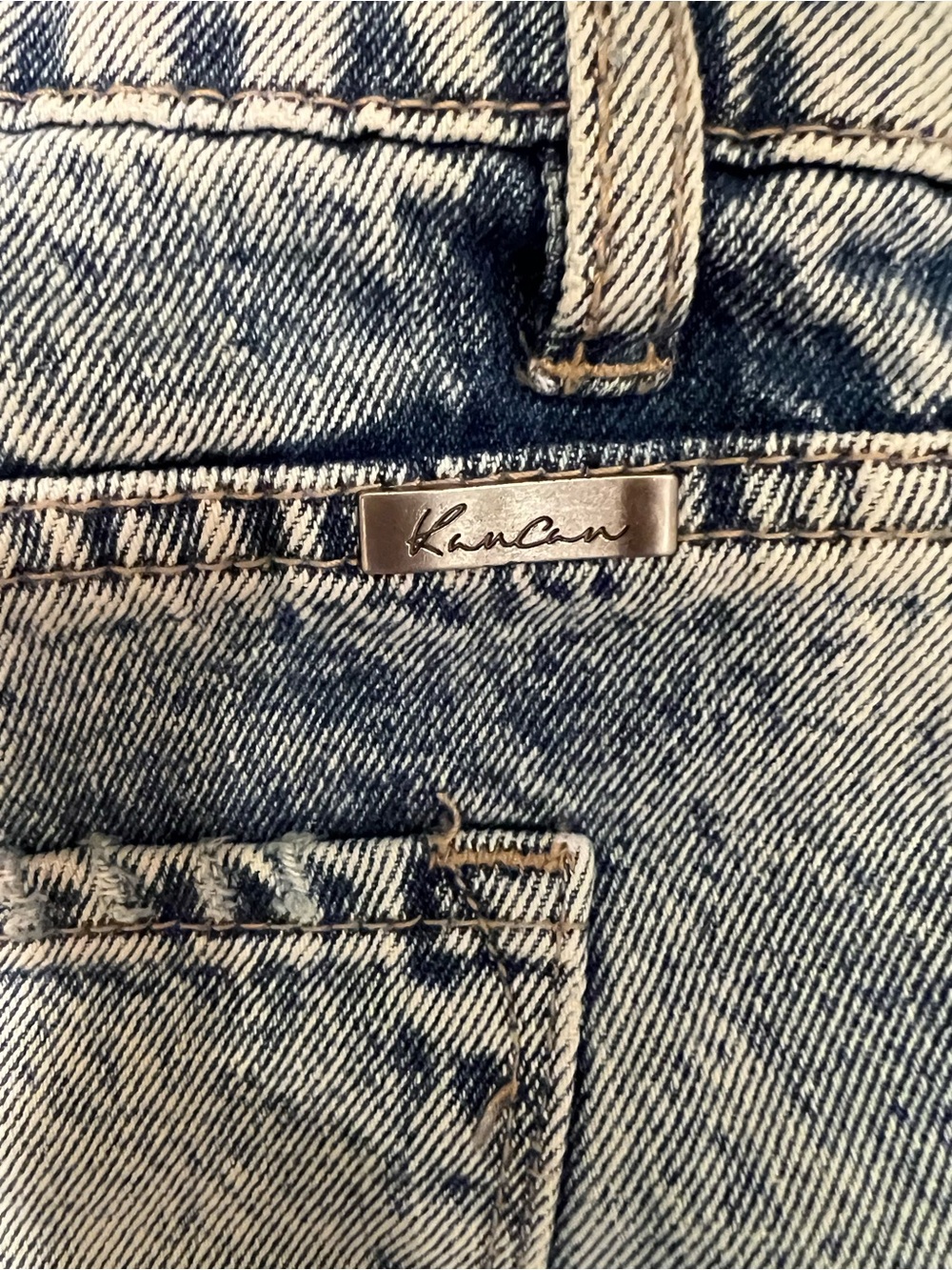 KanCan Distressed Jeans – Size 9/28 | Light Wash Raw Hem Denim - Picture 4 of 9